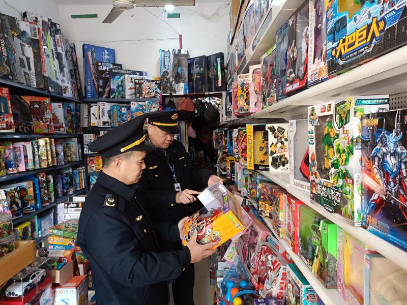 淮北重拳出擊，嚴(yán)查校園周邊“無底線營銷”玩具銷售